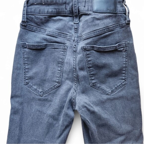 Madewell Curvy High-Rise Skinny Jeans 24 - Picture 4 of 8
